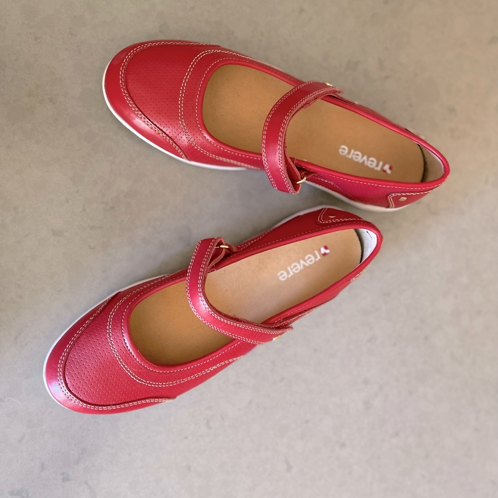 Revere Mary Jane shoes with removable orthopedic insoles.